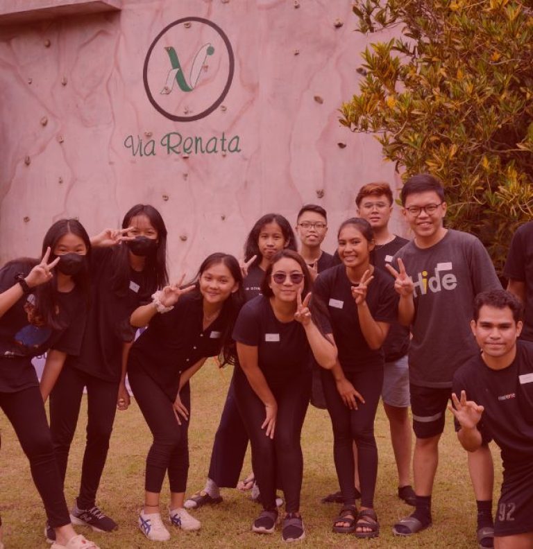 Outbound teambuilding komunitas Gereja Bethany Poris di Via Renata Puncak tahun 2023 bersama iOutbound