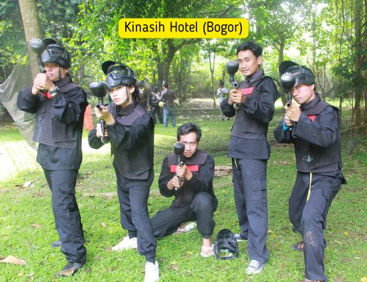 Aktivitas paintball di Kinasih Hotel Bogor bersama iOutbound